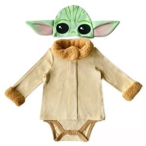 Disney Baby Yoda Costume 3-6 months